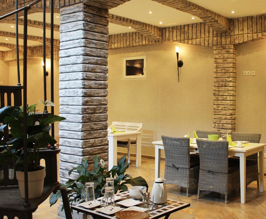 Ambiente Hotel Lipsia Esterno foto
